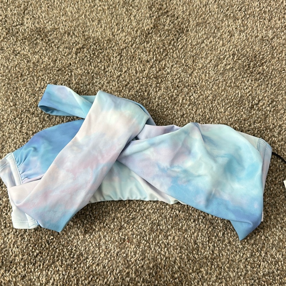 Shade & Shore swim top Large